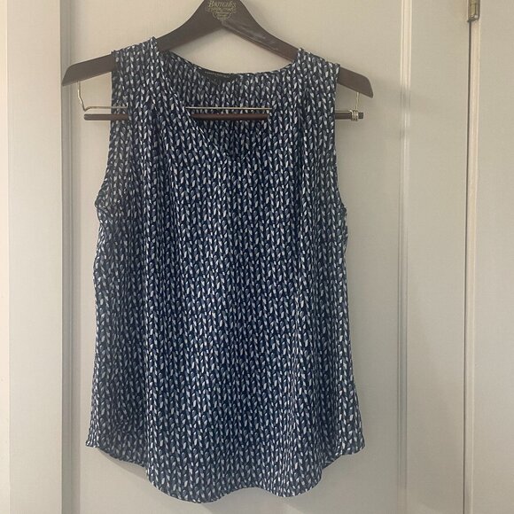 Banana Republic Tops - Banana Republic Navy and White Geometric Women's Top Size Small